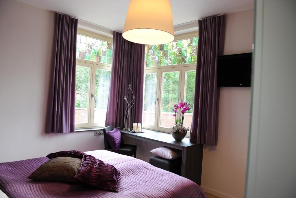 Charmehotel Villa Saporis Hasselt Ruang foto